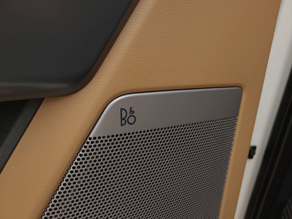 Used 2021 Ford F150 Lariat w/ Equipment Group 502A High image 20