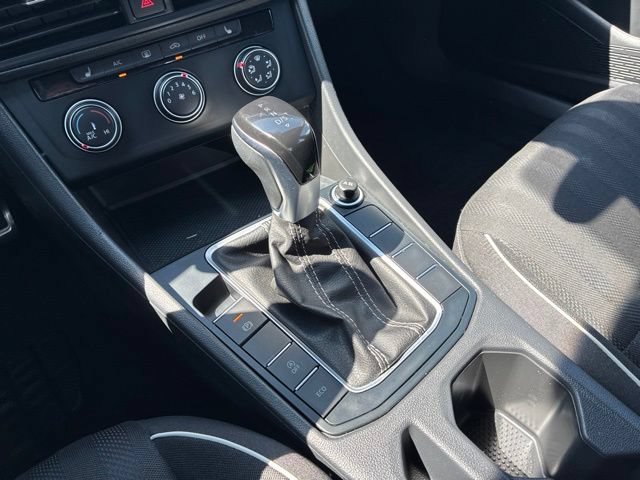 Certified 2024 Volkswagen Jetta Sport FWD image 23