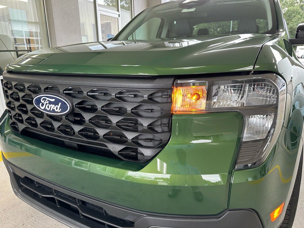 New 2025 Ford Maverick XLT w/ XLT Luxury Package image 1