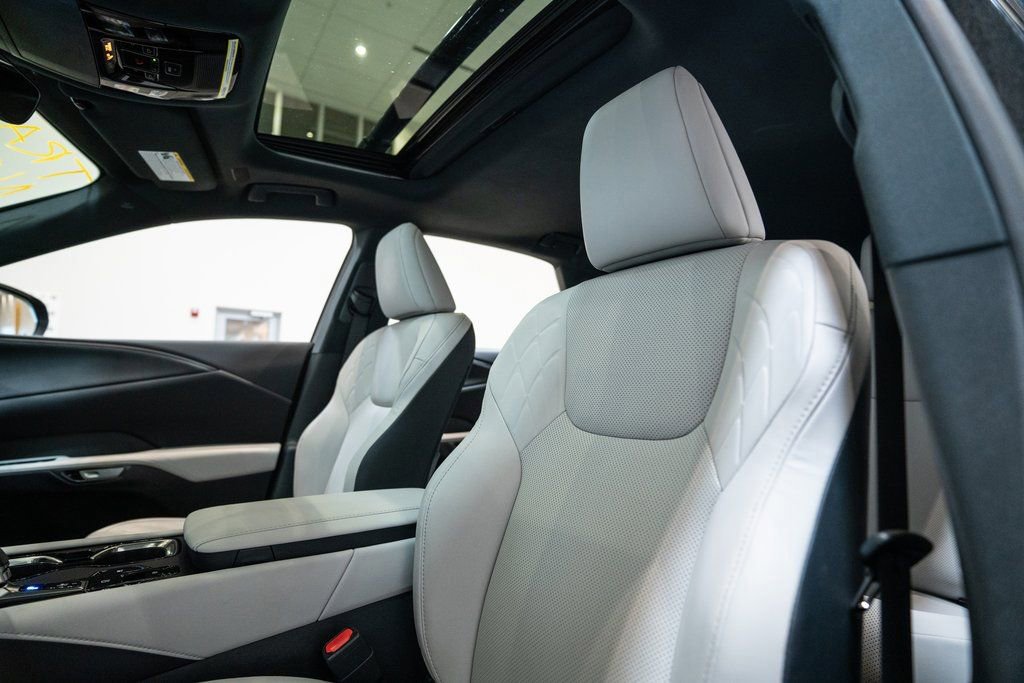 Used 2024 Lexus RX 350h image 6