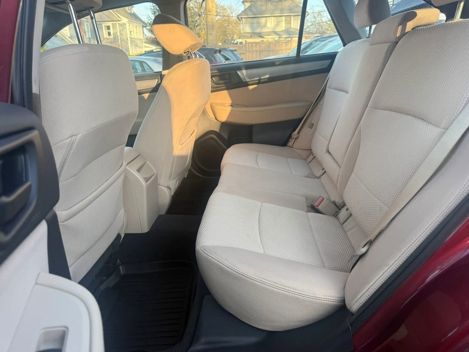 Used 2019 Subaru Outback 2.5i image 9