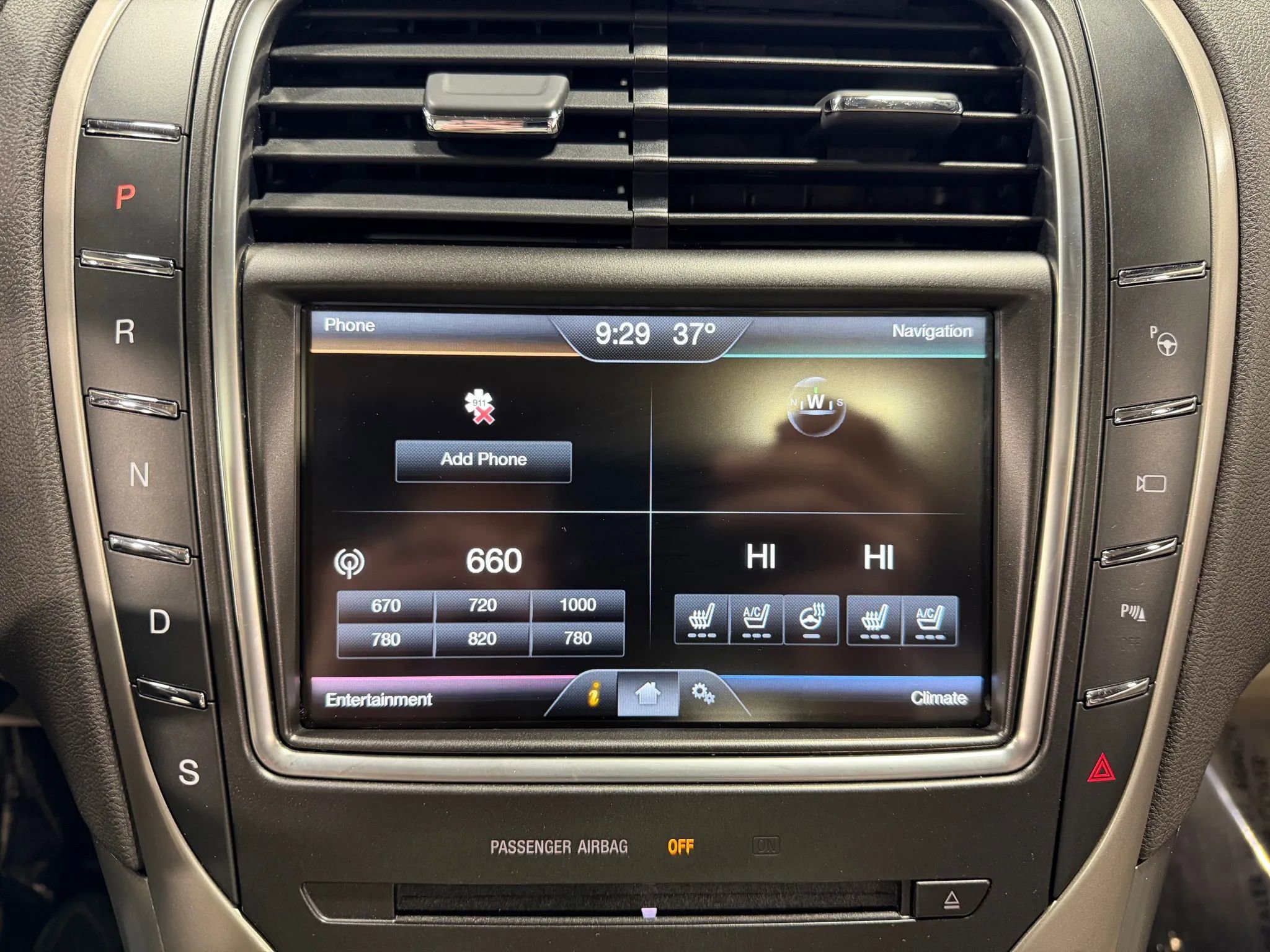Used 2016 Lincoln MKX Reserve w/ Technology Package image 19