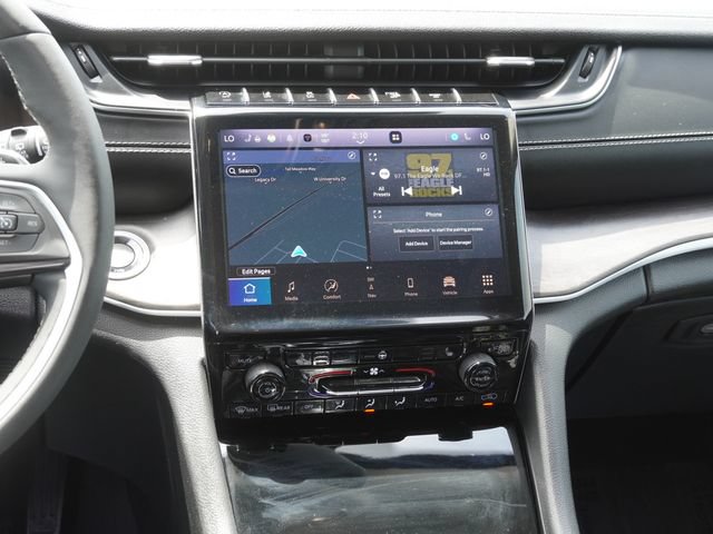Certified 2024 Jeep Grand Cherokee Limited w/ Black Appearance Package RWD image 14
