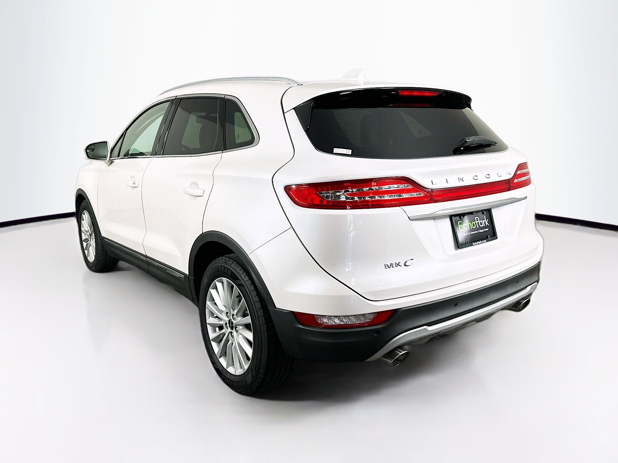 Used 2019 Lincoln MKC Premiere FWD image 5