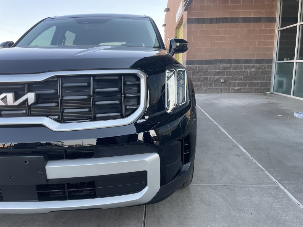 Used 2024 Kia Telluride S w/ S Sunroof Package image 8