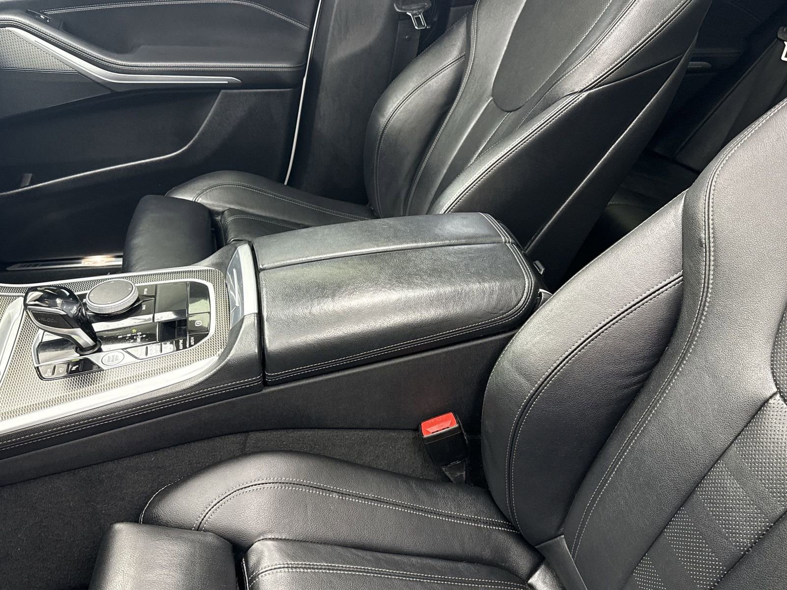 Used 2021 BMW X5 sDrive40i w/ M Sport Package image 28