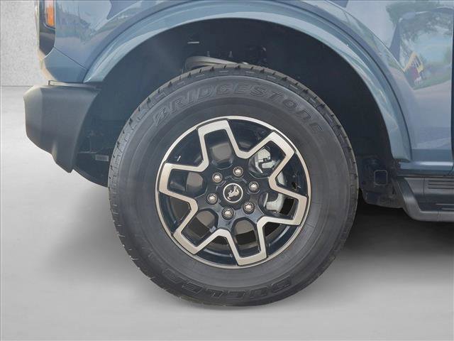 Used 2025 Ford Bronco Outer Banks AWD/4WD image 24