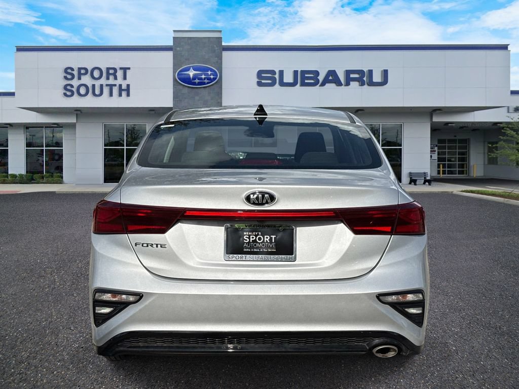 Used 2021 Kia Forte LXS FWD image 4