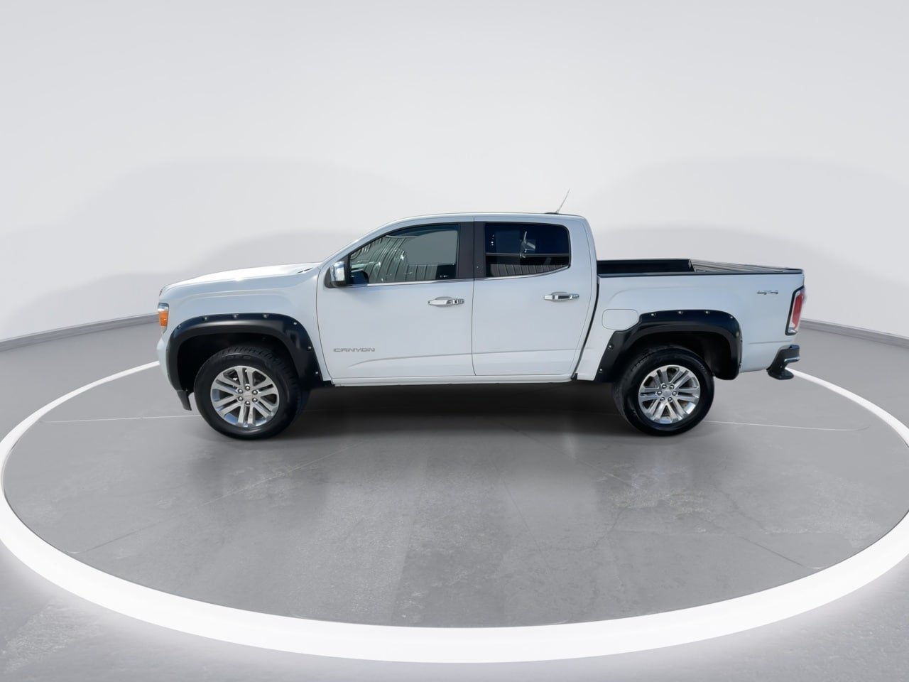 Used 2018 GMC Canyon SLT w/ Driver Alert Package AWD/4WD image 10