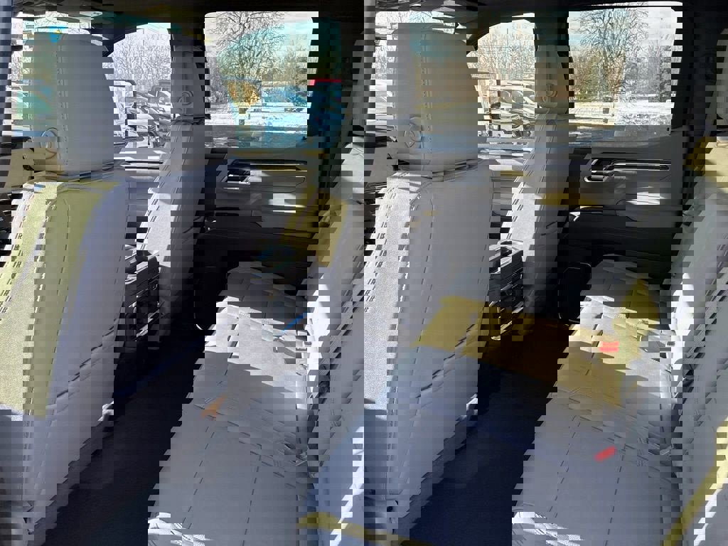 New 2026 Chevrolet Silverado 1500 LTZ w/ LTZ Premium Package image 30