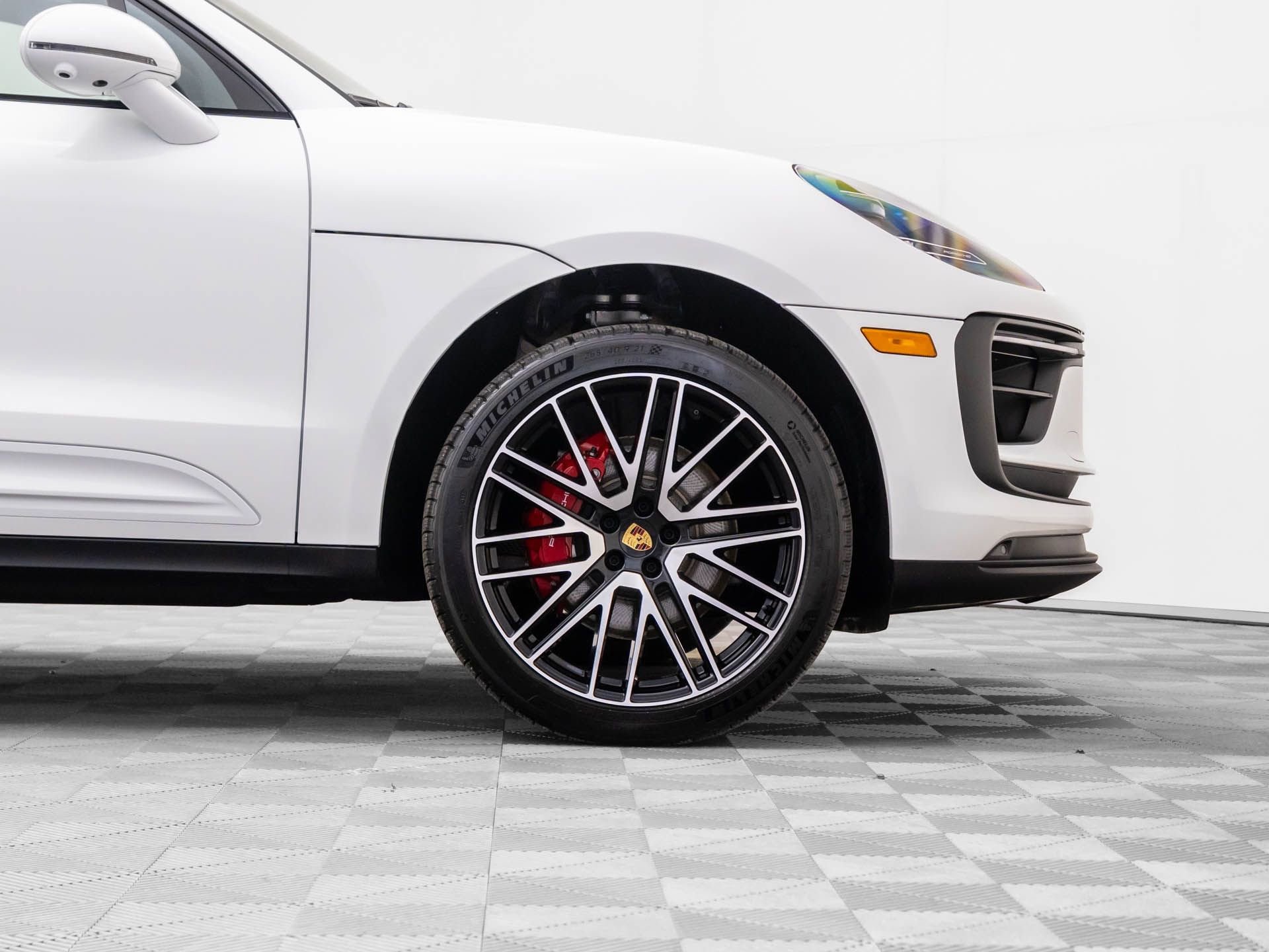 New 2026 Porsche Macan S image 33