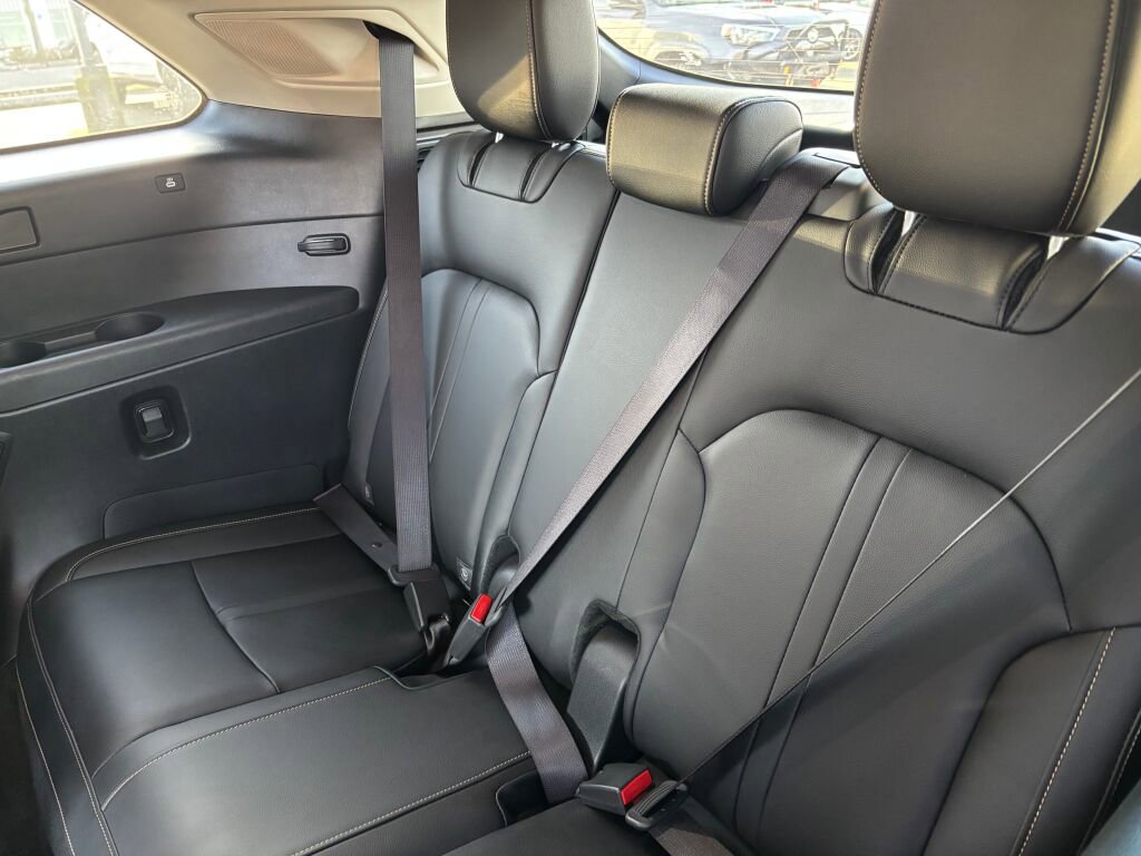 Certified 2024 MAZDA CX-90 Plug-In Hybrid w/ Premium Pkg image 14