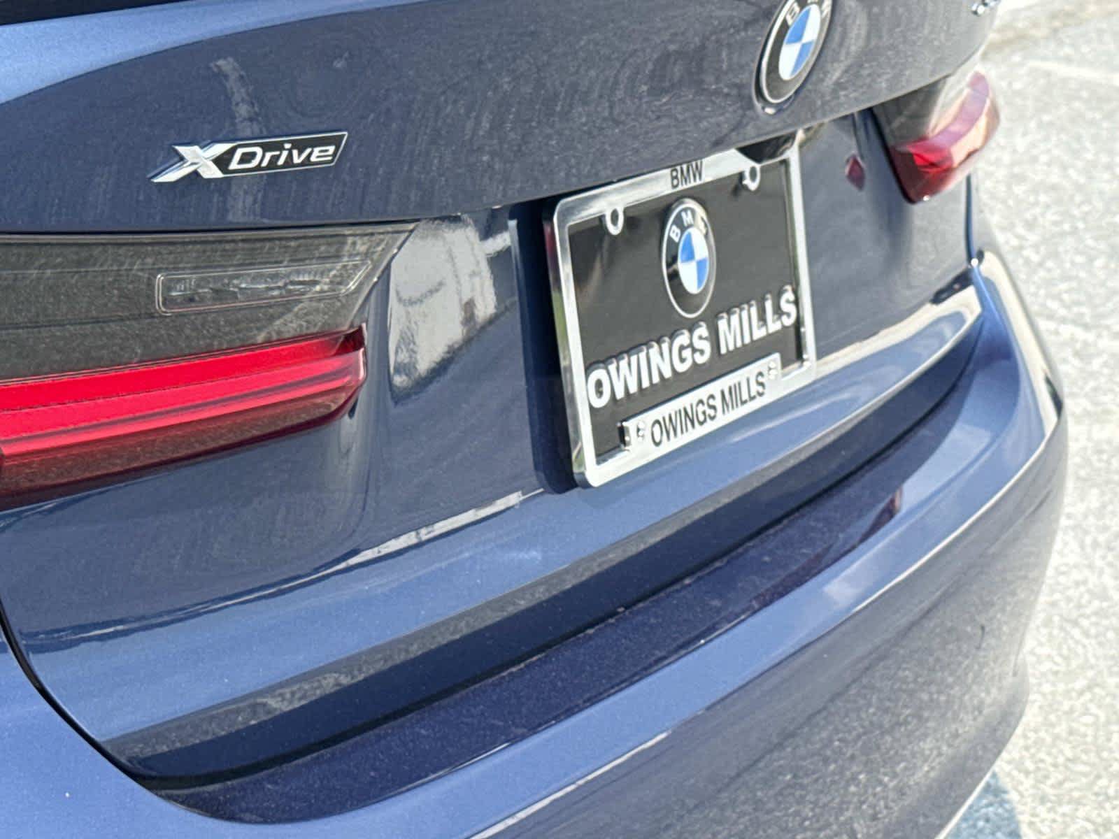 Used 2021 BMW 330i xDrive Sedan w/ Convenience Package AWD/4WD image 11