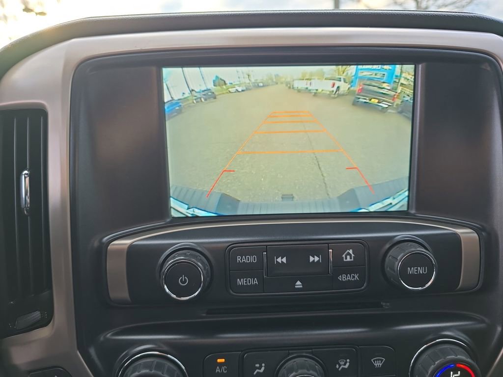 Used 2015 GMC Sierra 2500 Denali w/ Duramax Plus Package image 15