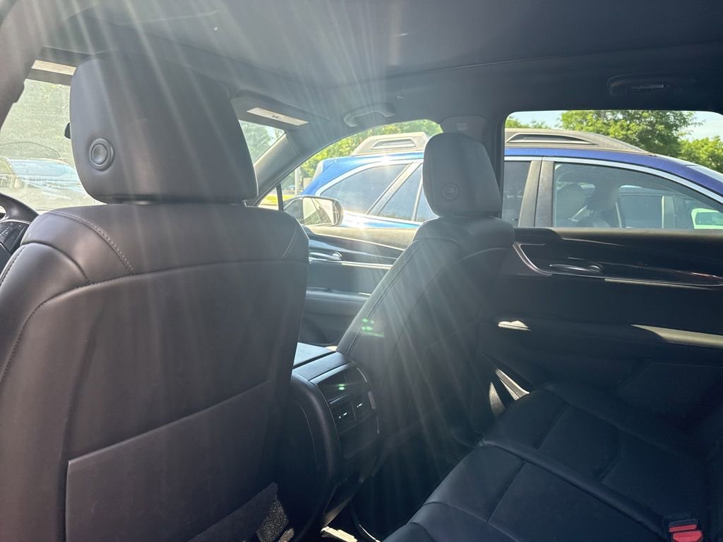 Used 2023 Cadillac XT5 Premium Luxury AWD/4WD image 9