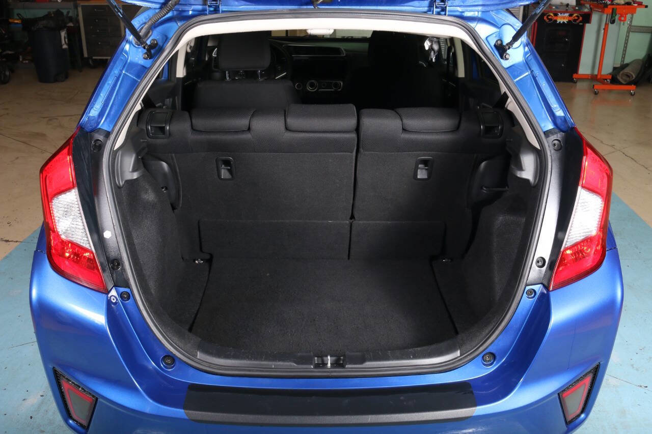 Used 2016 Honda Fit EX image 17