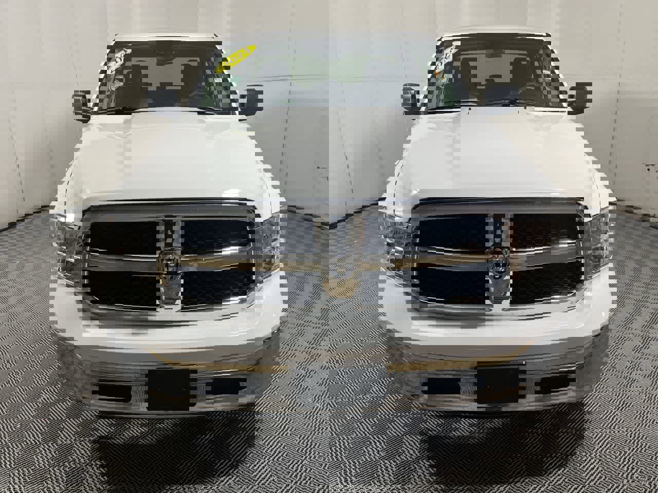 Used 2024 RAM 1500 Classic SLT image 3