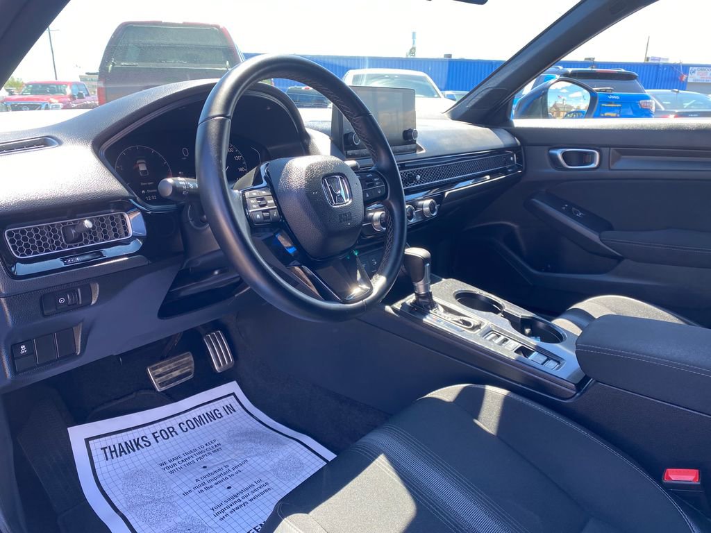 Used 2025 Honda Civic Sport image 9