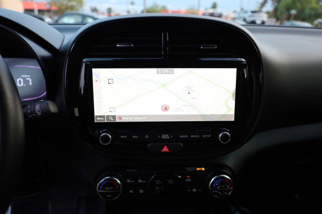 Used 2025 Kia Soul EX image 30