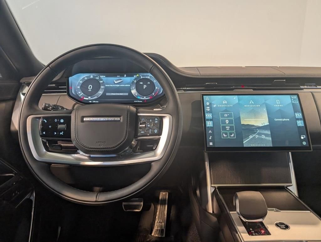 New 2026 Land Rover Range Rover Long Wheelbase SE AWD/4WD image 14
