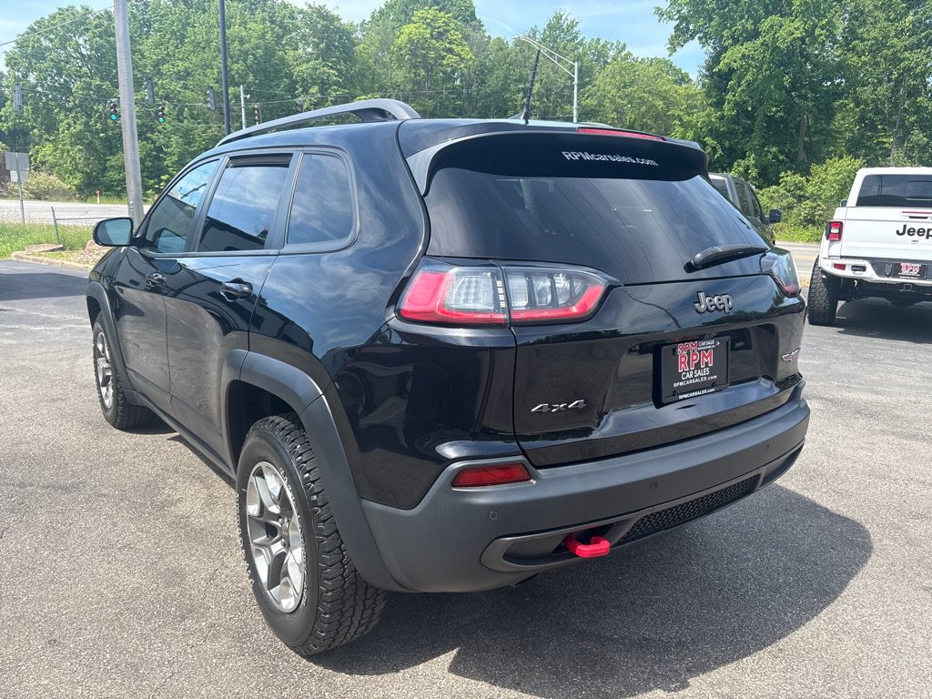 Used 2019 Jeep Cherokee Trailhawk w/ Cold Weather Group AWD/4WD image 8