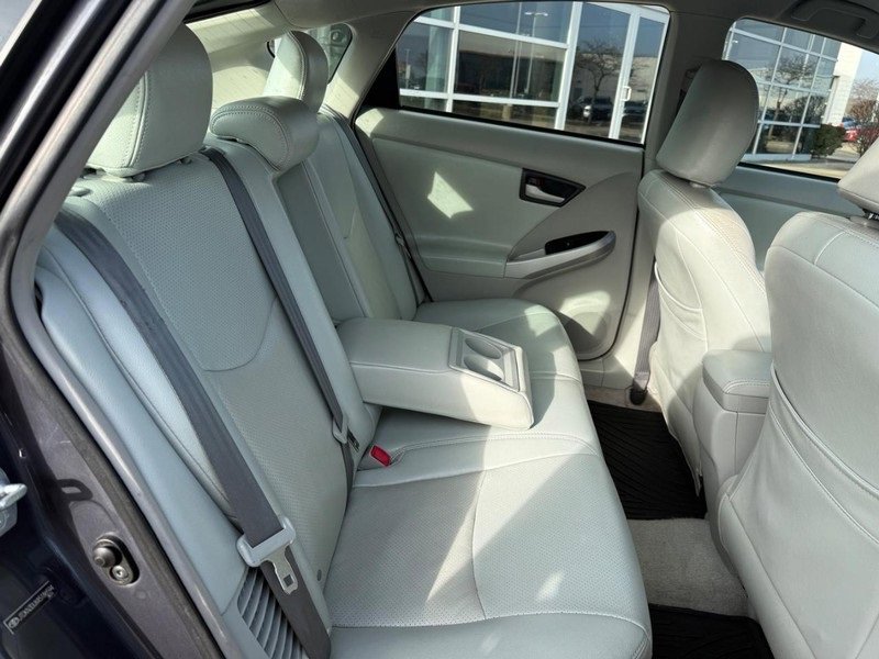 Used 2010 Toyota Prius One image 12