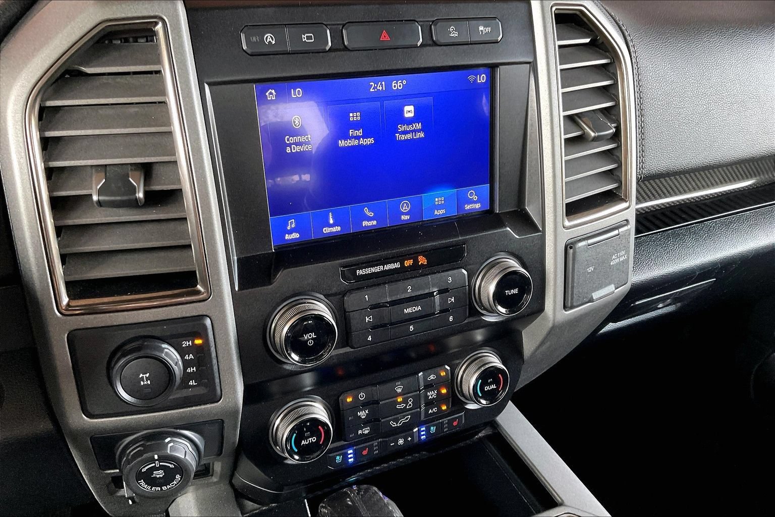 Used 2020 Ford F150 Raptor w/ Equipment Group 802A Luxury AWD/4WD image 9