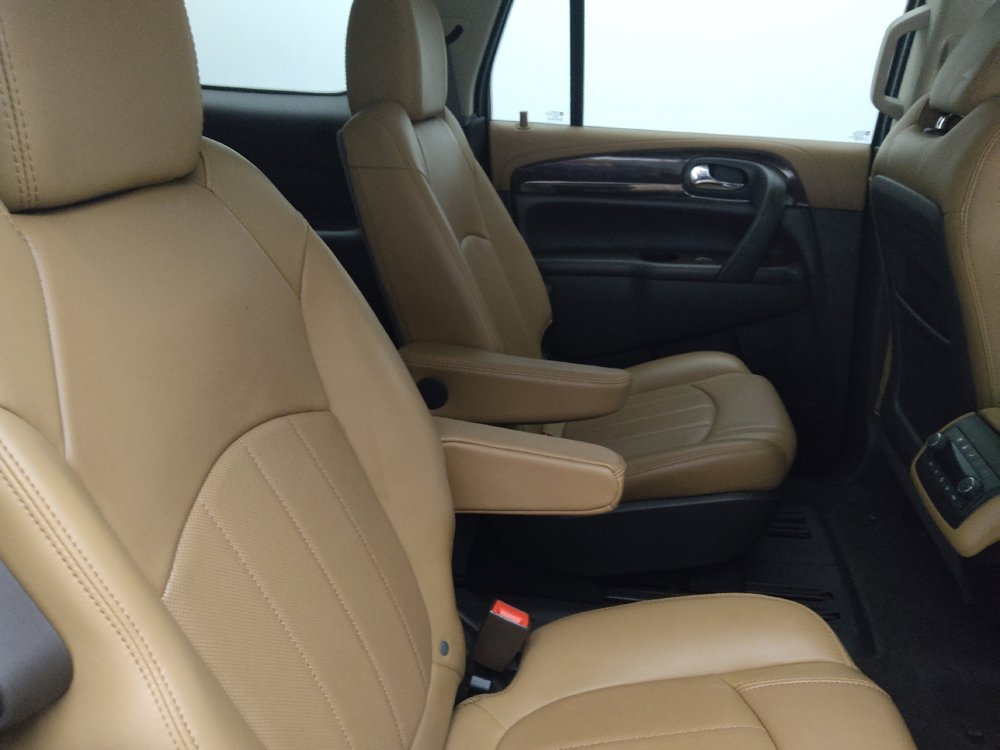 Used 2017 Buick Enclave Premium w/ Experience Buick Package FWD image 19
