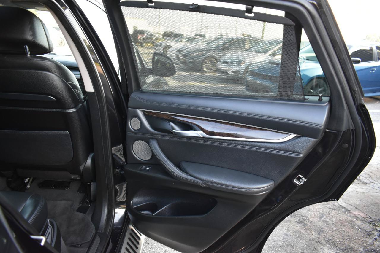 Used 2016 BMW X6 xDrive50i AWD/4WD image 38