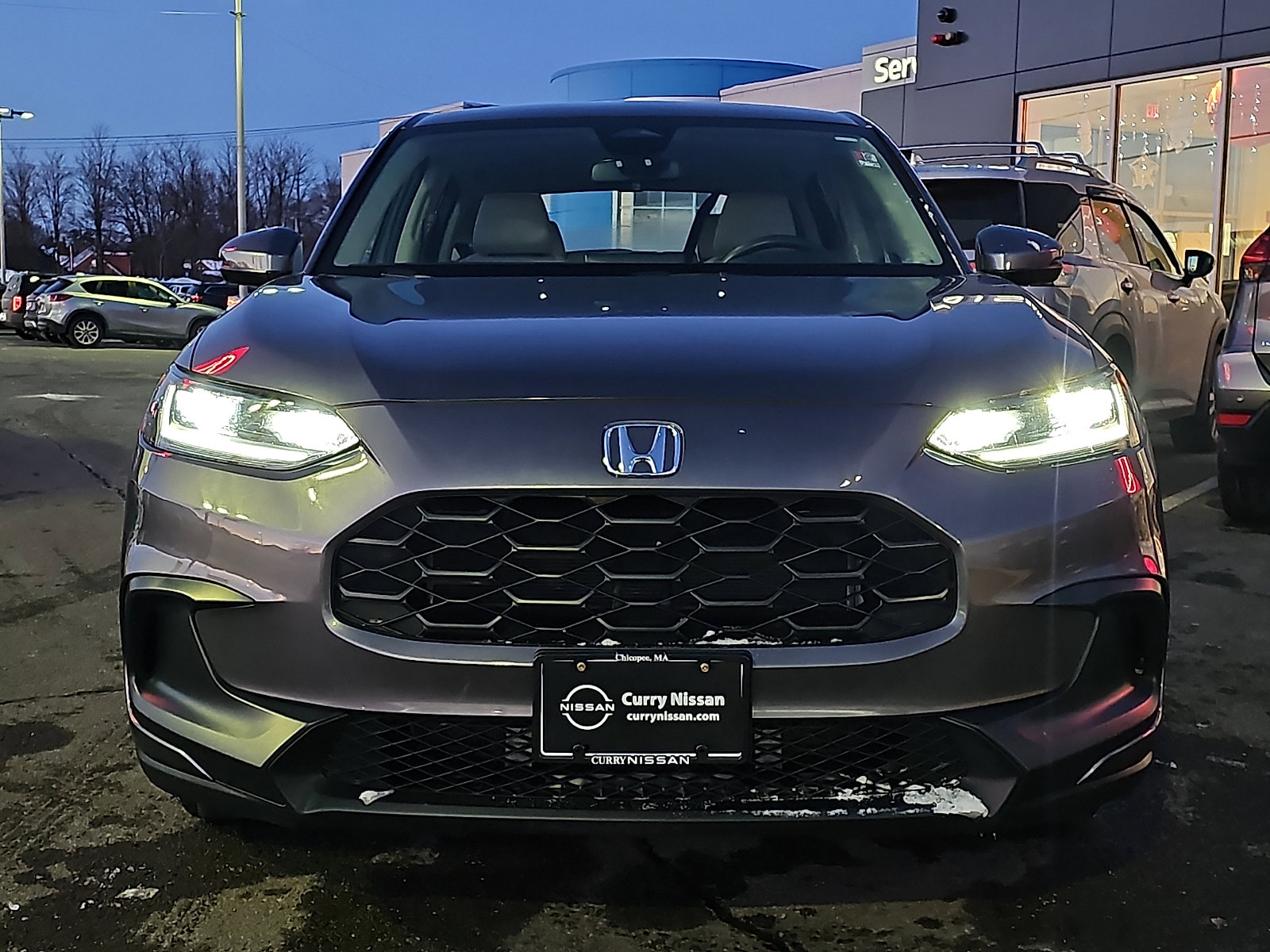 Used 2023 Honda HR-V LX image 2