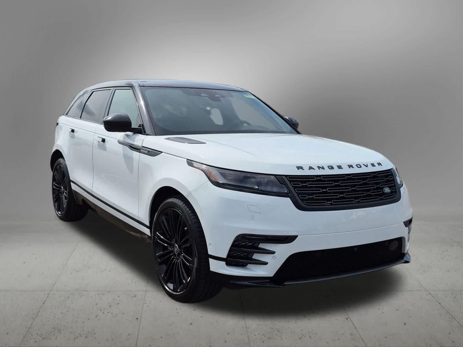 Certified 2026 Land Rover Range Rover Velar Dynamic SE AWD/4WD image 8