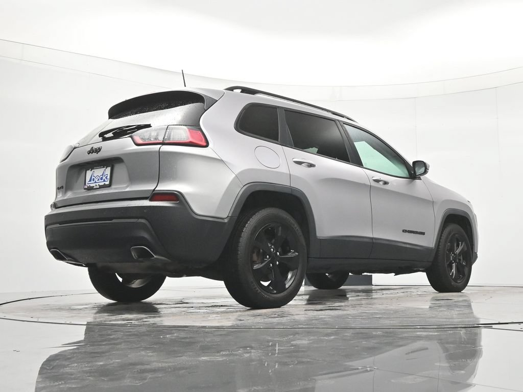 Used 2019 Jeep Cherokee Latitude Plus AWD/4WD image 39