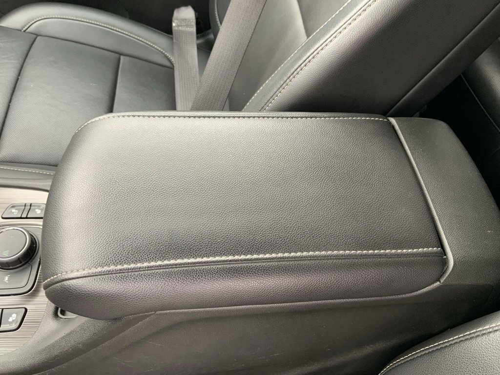 Used 2023 GMC Acadia SLT image 55