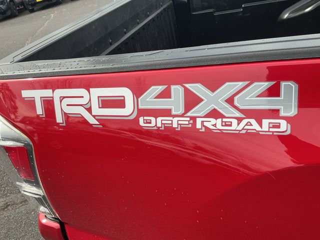 Used 2023 Toyota Tacoma TRD Off-Road w/ TRD Premium Off Road Package image 32