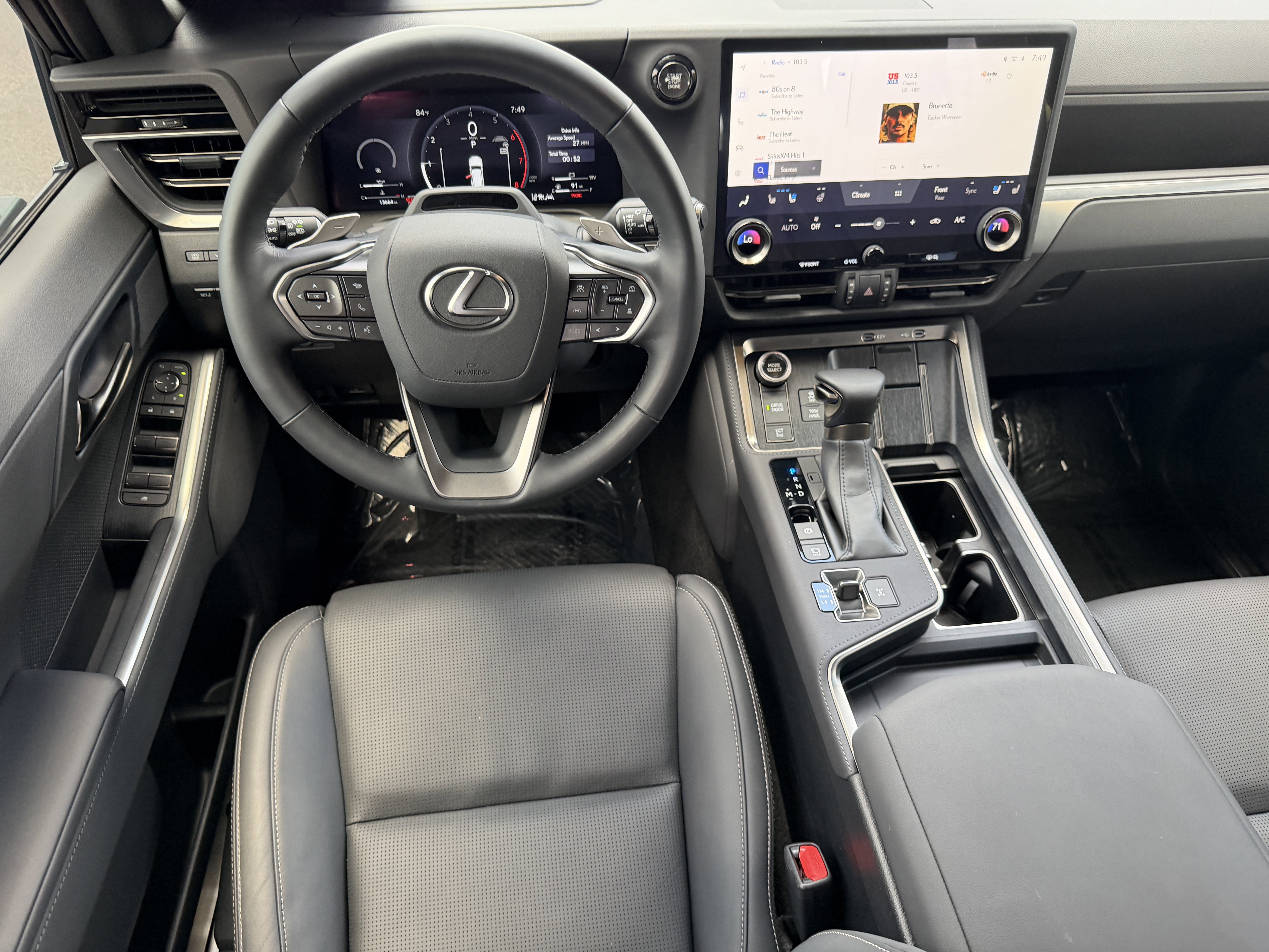 Used 2025 Lexus GX 550 w/ Accessory Package (Z1) AWD/4WD image 14