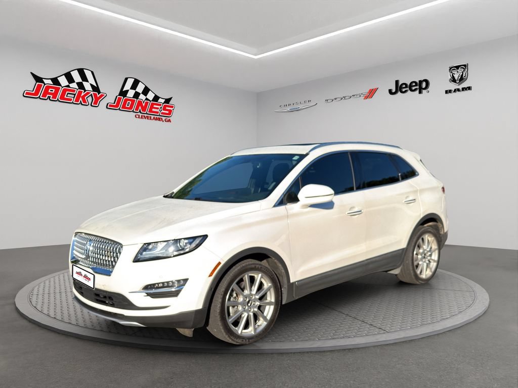 Used 2019 Lincoln MKC Reserve w/ MKC Technology Package FWD image 1