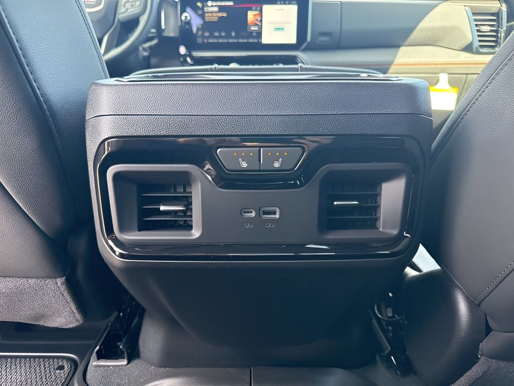 Used 2026 GMC Sierra 2500 AT4 w/ AT4 Premium Plus Package AWD/4WD image 14