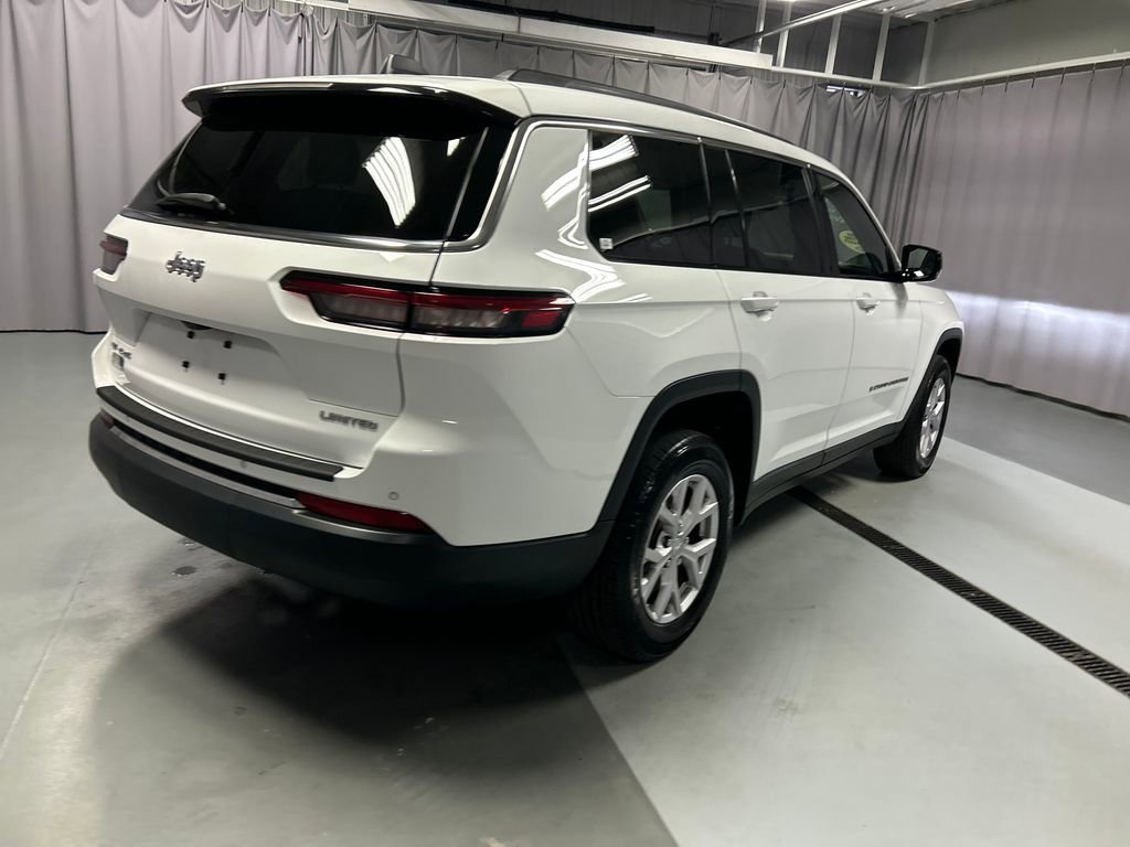 Used 2022 Jeep Grand Cherokee L Limited image 7