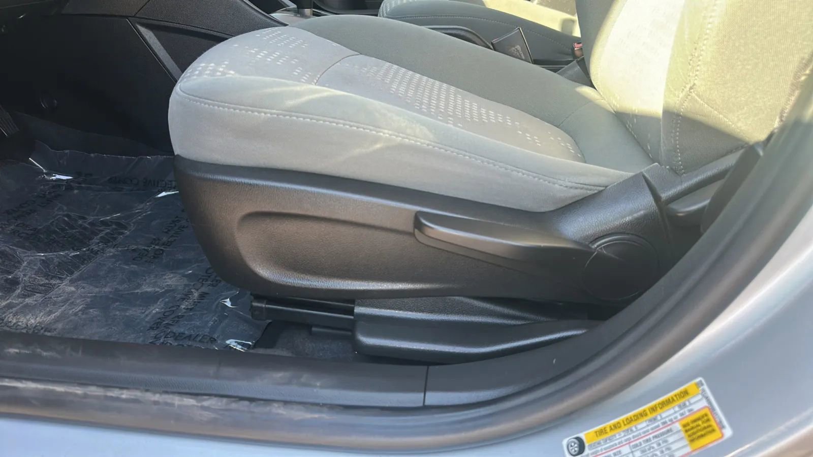 Used 2016 Chevrolet Sonic LS FWD image 24