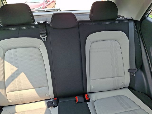 New 2026 Hyundai Venue SEL FWD image 14