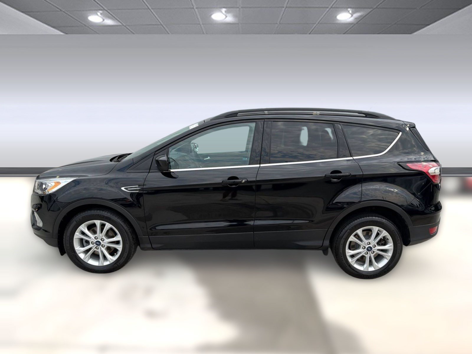 Used 2017 Ford Escape SE w/ Equipment Group 201A FWD video 2