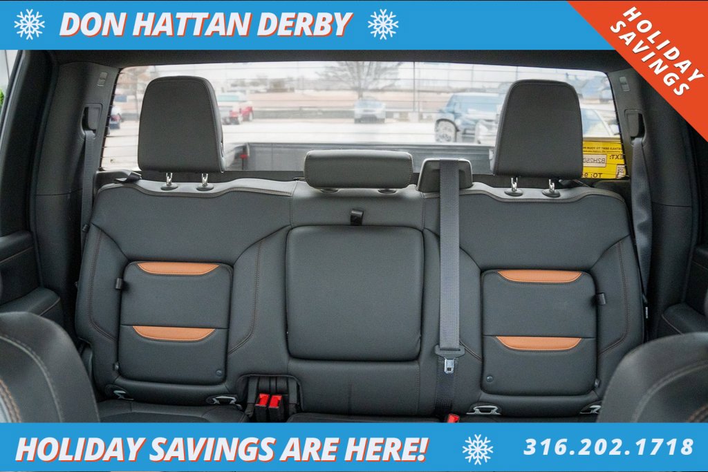 Used 2022 GMC Sierra 2500 AT4 image 22