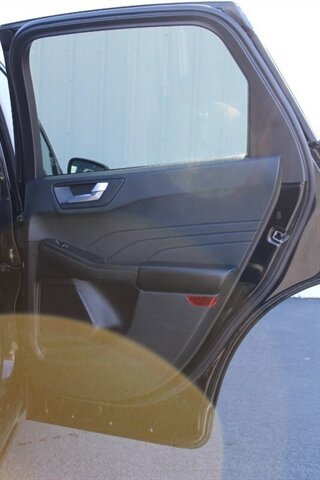 Used 2025 Ford Escape ST-Line Select AWD/4WD image 16