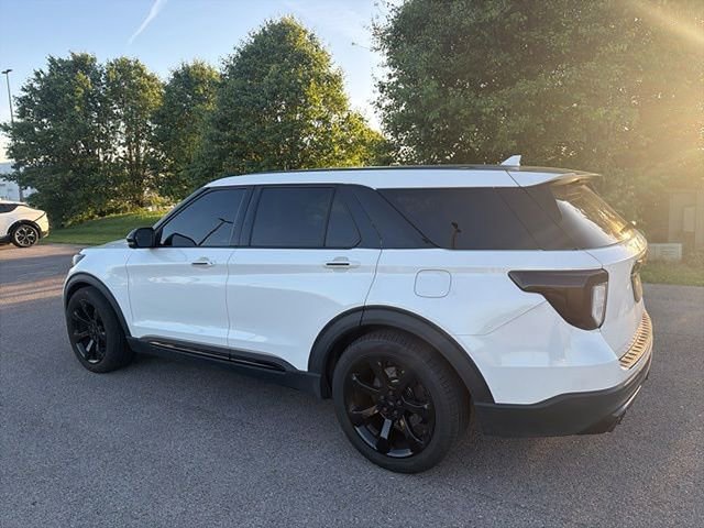 Used 2022 Ford Explorer ST w/ Equipment Group 401A AWD/4WD image 16