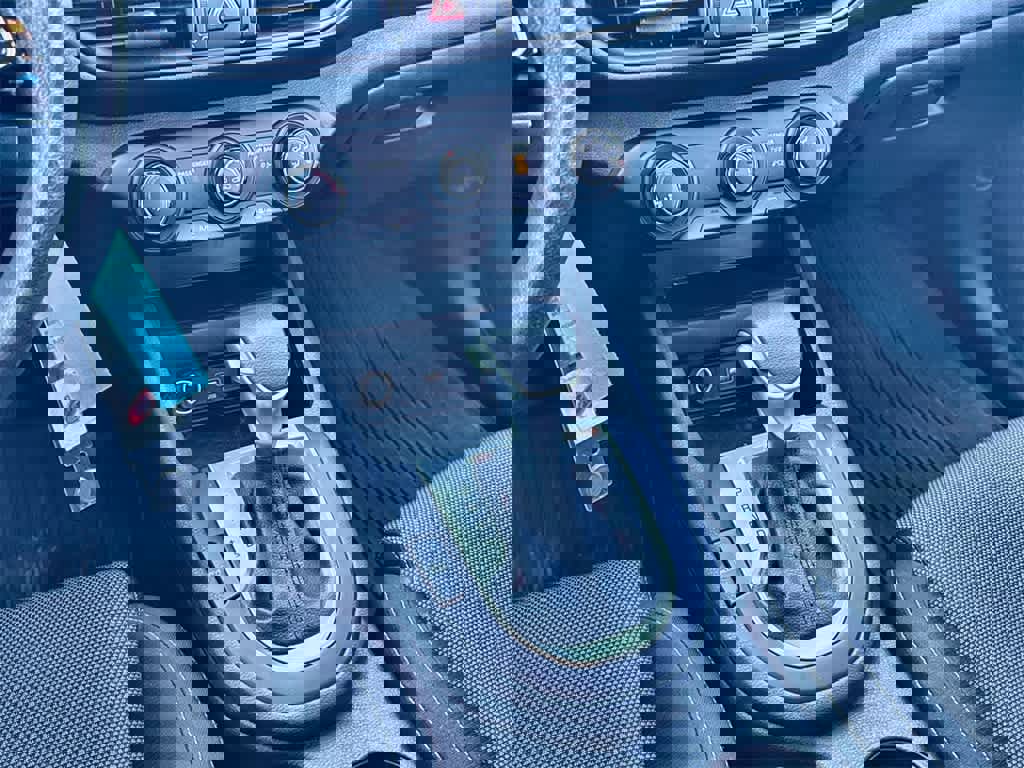 Used 2022 Kia Forte LXS image 17