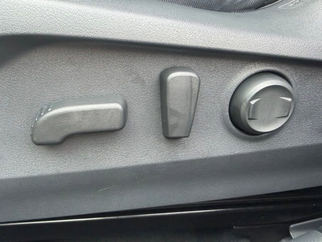 Certified 2025 Subaru Outback Premium image 18
