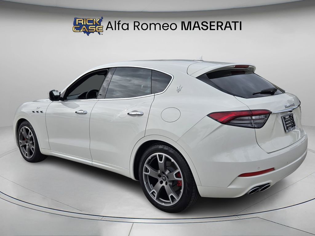 Used 2023 Maserati Levante GT image 7