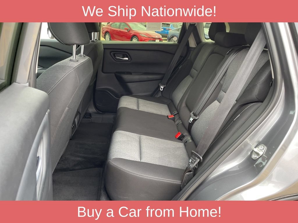 Used 2025 Nissan Rogue SV AWD/4WD image 10