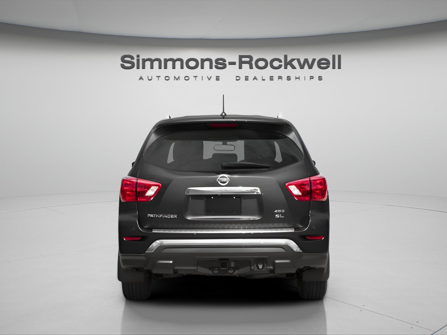 Used 2018 Nissan Pathfinder SV AWD/4WD image 5