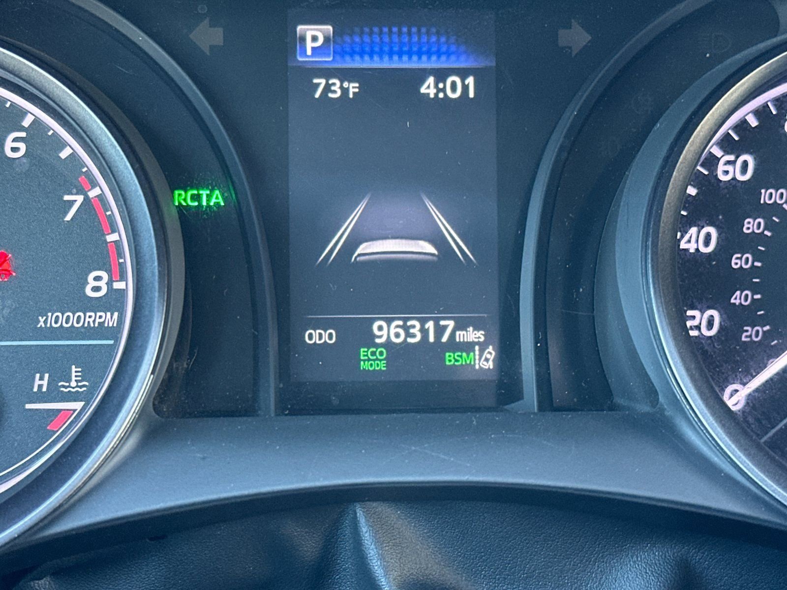 Used 2022 Toyota Camry SE w/ Convenience Package image 24